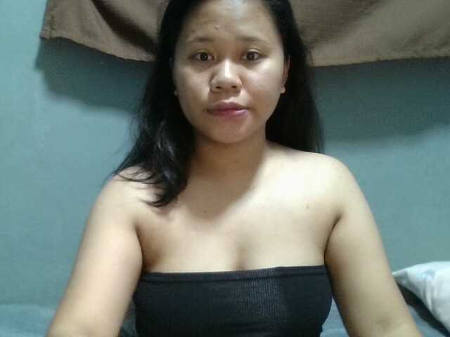 لقطات البث asian-sweet-girl