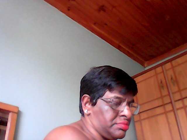 لقطات البث asianleanne