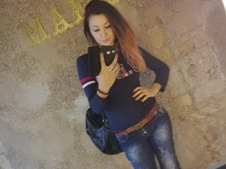 صورة الملف الشخصي Asya-22