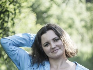 دردشة الفيديو المثيرة ASYSENA