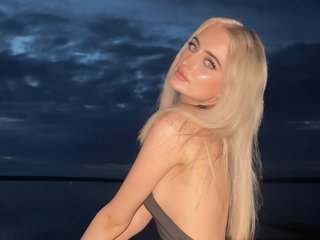 دردشة الفيديو المثيرة AuraLahrman