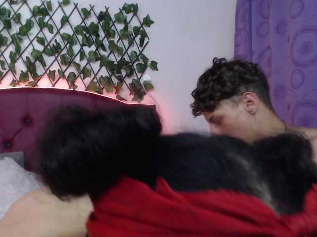 لقطات البث Aurora-Jacob