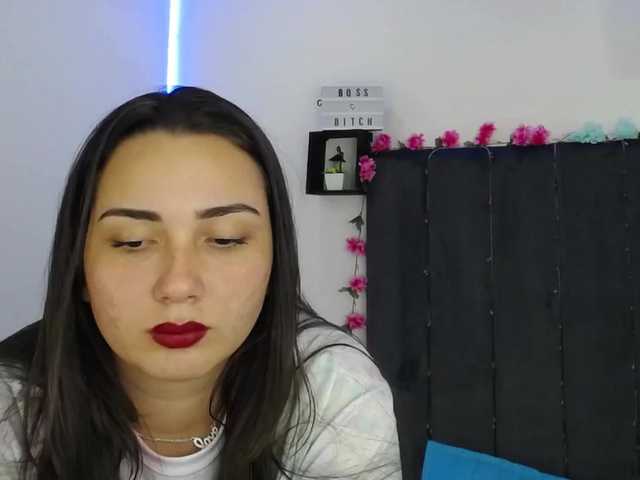 لقطات البث AVA-BLUE