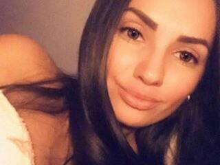 دردشة الفيديو المثيرة AvaKeys