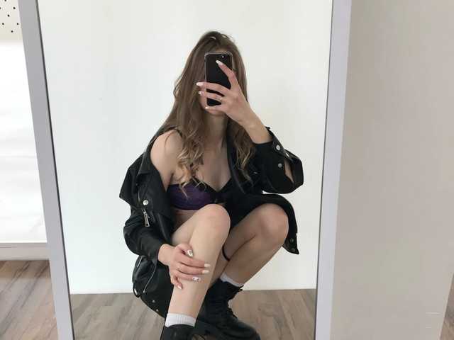 صورة الملف الشخصي AveryLove