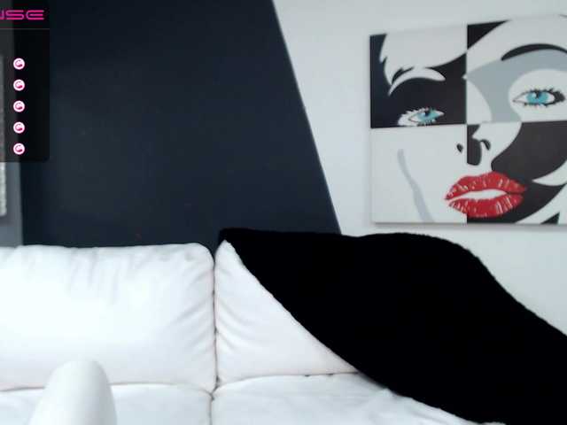 لقطات البث AvrilHunt