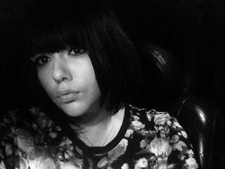 دردشة الفيديو المثيرة AvroraLive