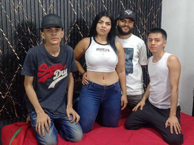 صورة الملف الشخصي AwesomeSexGroup