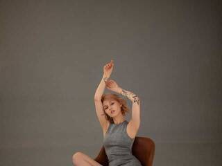 دردشة الفيديو المثيرة Aylathemoon