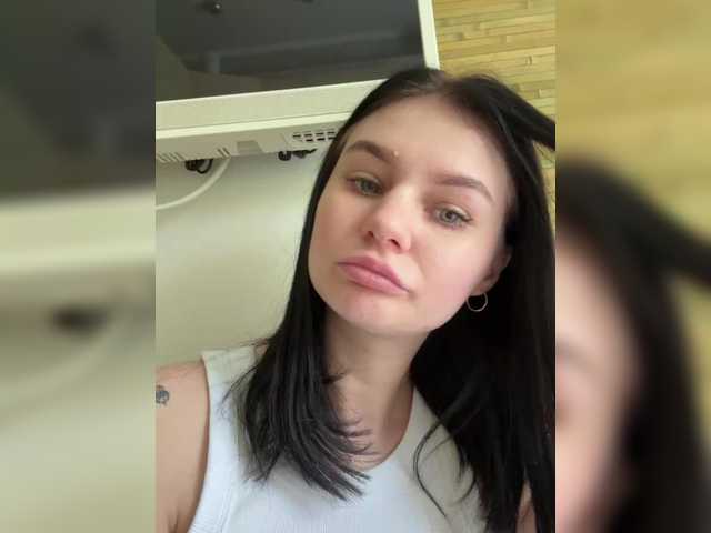 لقطات البث BabyGirlll