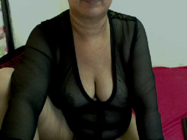 الصور BabyPleasurex hello guys, welcome to my room I want to spend a nice time with you , kisses # big ass # fat pussy # shaved # horny # natural