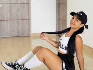 دردشة الفيديو المثيرة babyypussyy