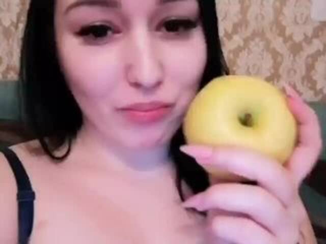 لقطات البث BadBunnys2