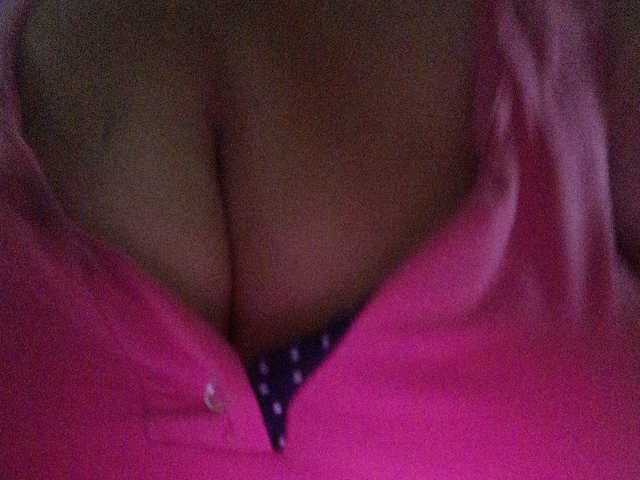 لقطات البث BBWsexiri77