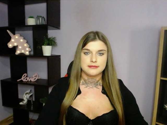 لقطات البث BeautySadie
