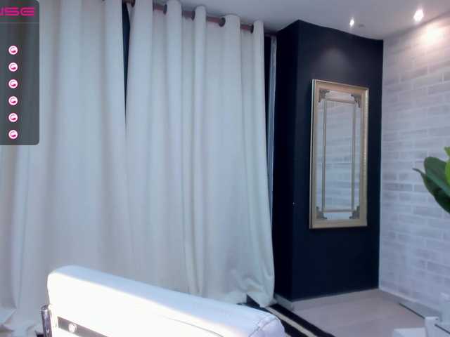 لقطات البث BeccaRoberts