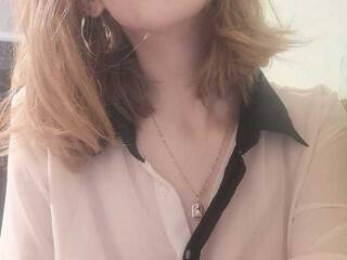 دردشة الفيديو المثيرة Bella-555