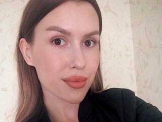 دردشة الفيديو المثيرة bellaStrip