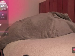 دردشة الفيديو المثيرة BellaXtar