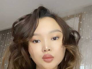 دردشة الفيديو المثيرة BellaYu