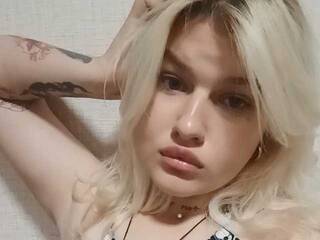 دردشة الفيديو المثيرة Bellkins