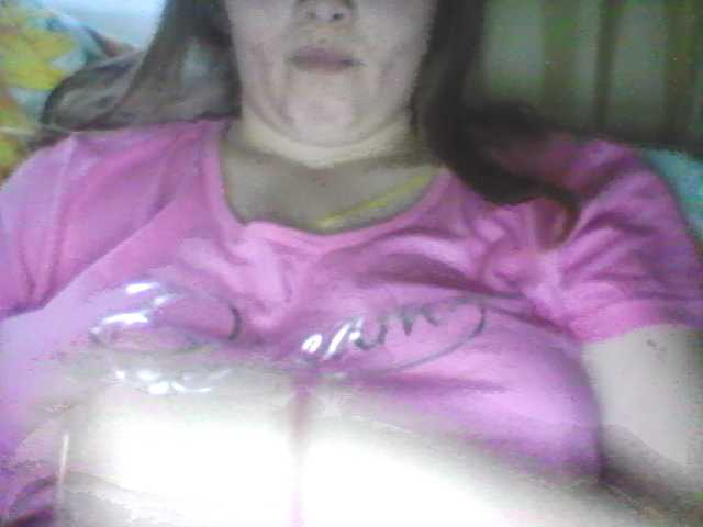 لقطات البث BethDolly