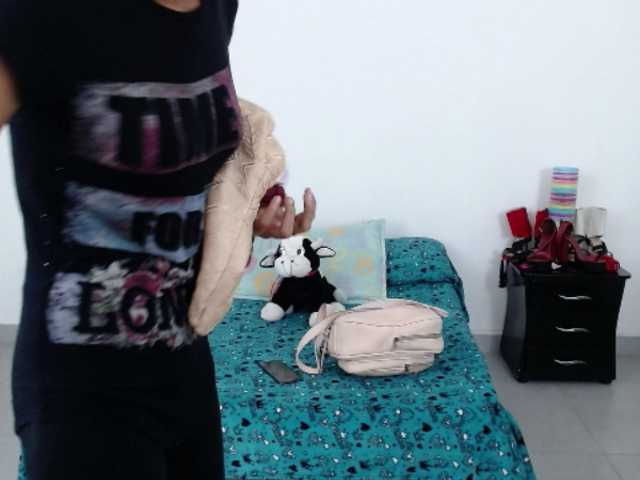لقطات البث betsyblu