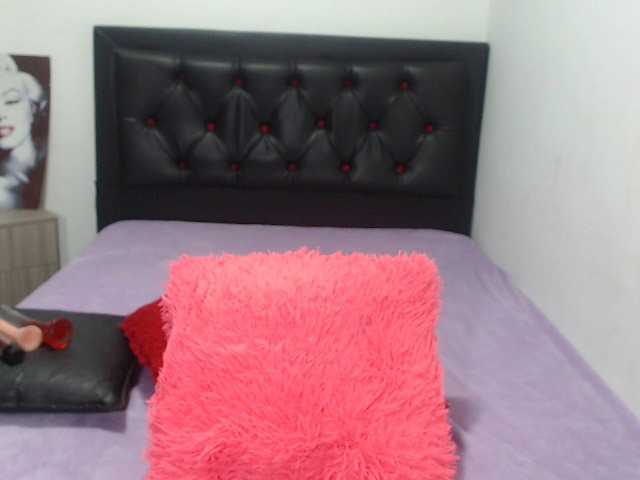 لقطات البث BetsyGonzalez