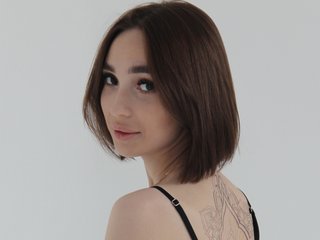 دردشة الفيديو المثيرة BeverlyFantasy