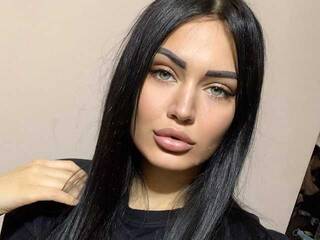 دردشة الفيديو المثيرة BeverlySweet