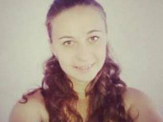 دردشة الفيديو المثيرة bezze