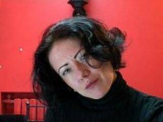 دردشة الفيديو المثيرة bidelia