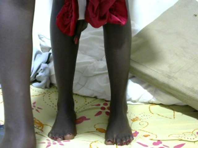 لقطات البث Black-doll