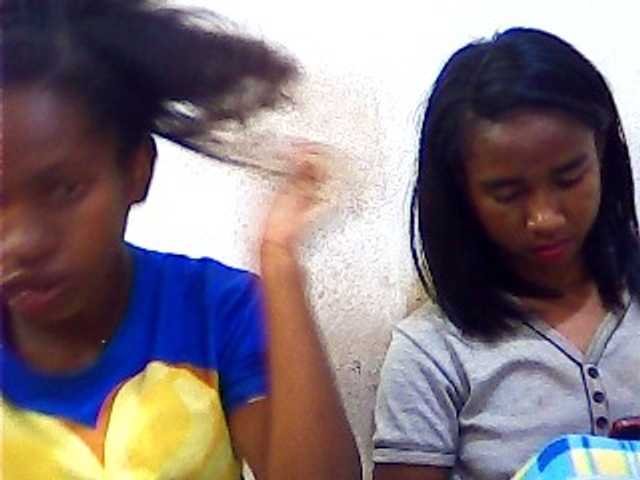 لقطات البث Black-Doubles