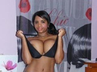 دردشة الفيديو المثيرة blacksusi