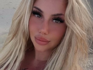 دردشة الفيديو المثيرة TiaDollDotCom