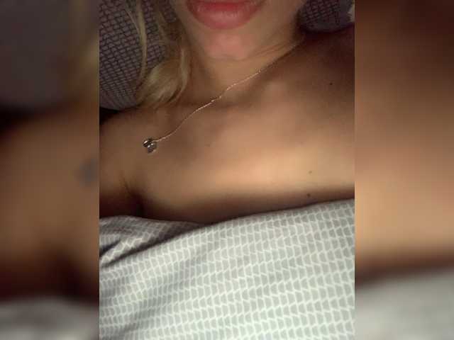 لقطات البث Blondi7771