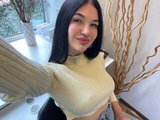 دردشة الفيديو المثيرة BloomFancyGirl