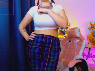 دردشة الفيديو المثيرة ann-mikele