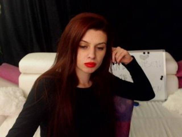 لقطات البث DevineSasha