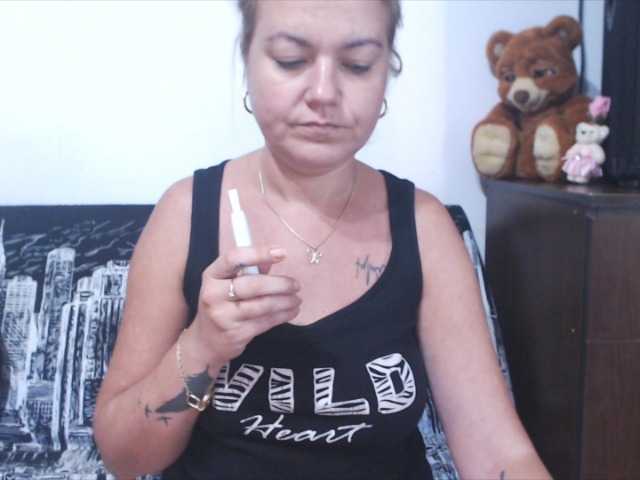 لقطات البث Softhottmilf