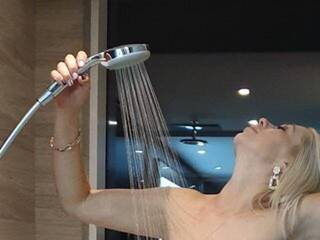 دردشة الفيديو المثيرة Botanici