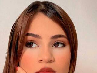 دردشة الفيديو المثيرة BRANDI-LOVEN