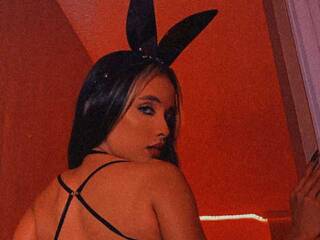 دردشة الفيديو المثيرة Brattyyaz