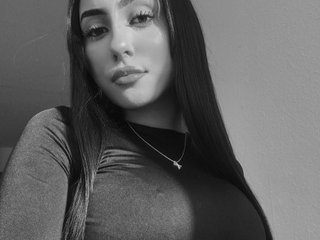 دردشة الفيديو المثيرة BreeMorgan