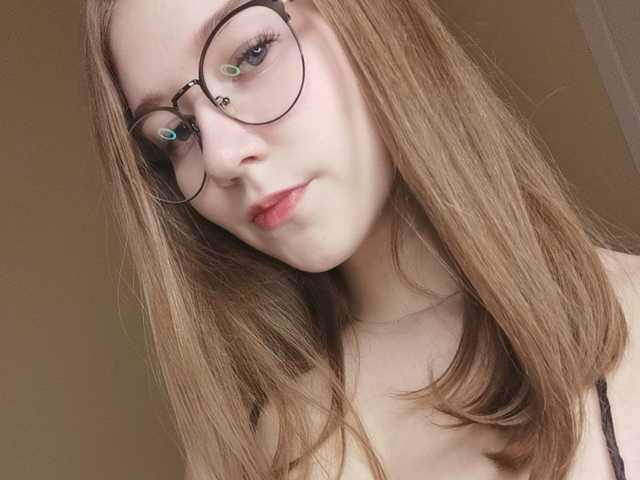 صورة الملف الشخصي BrianaSolo