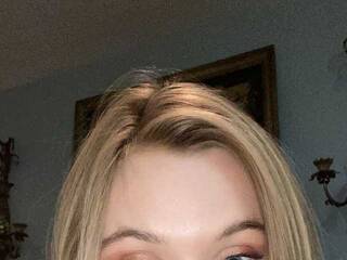 دردشة الفيديو المثيرة britneybloom