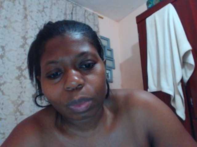 لقطات البث briyitza