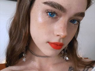 دردشة الفيديو المثيرة BrokenDoll666