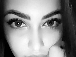 دردشة الفيديو المثيرة your_bunny